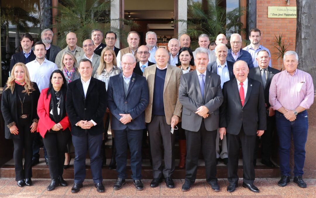 Gremios piden al Estado racionalizar los gastos y dar seguridad jurídica