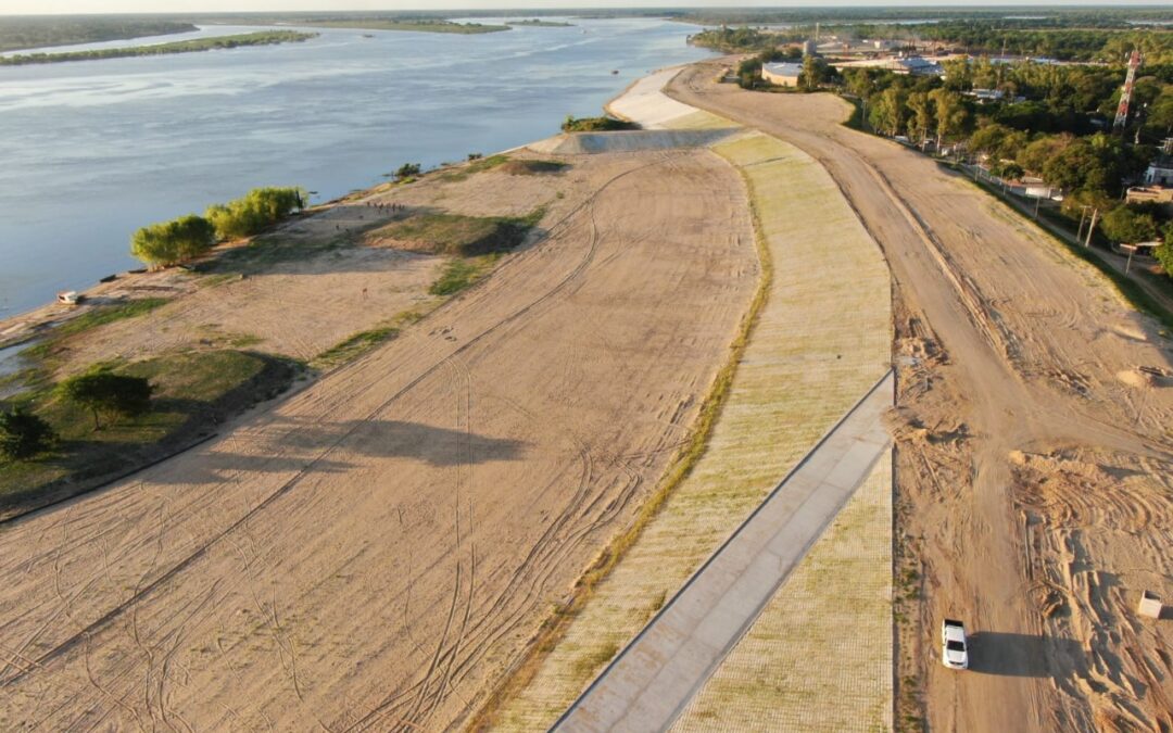 Preparan una playa en la Defensa Costera de Pilar para el turismo interno