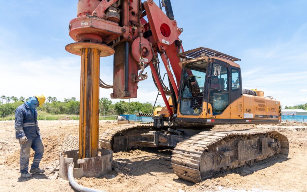 Puente de la Bioceánica: pilotera Sany trabaja en el Chaco