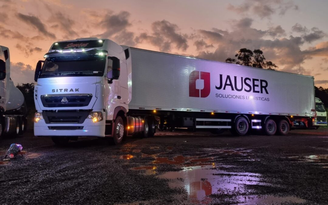 Transportes Santos adquirió 10 camiones Sinotruk Sitrak T7H