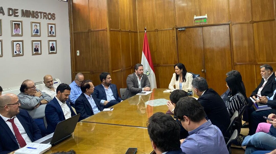 Gremios de la Construcción y MOPC revisaron Programa de Licitaciones