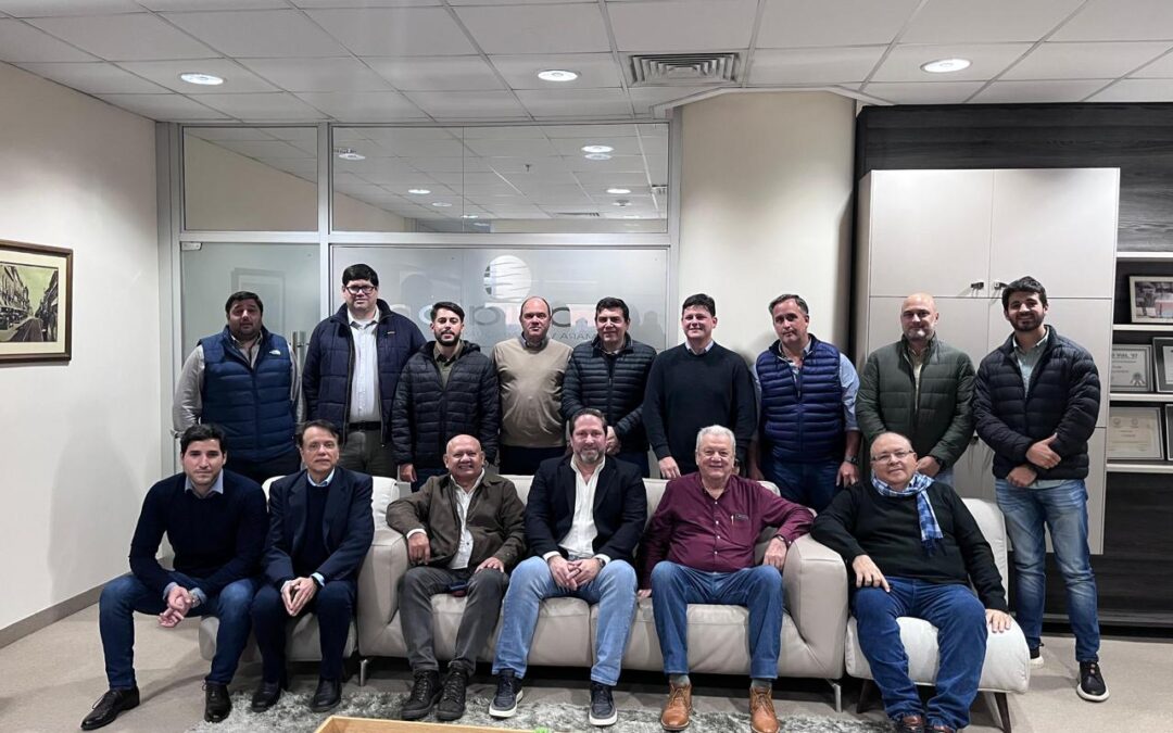 Autoridades renuevan compromiso de la comisión directiva de Cavialpa