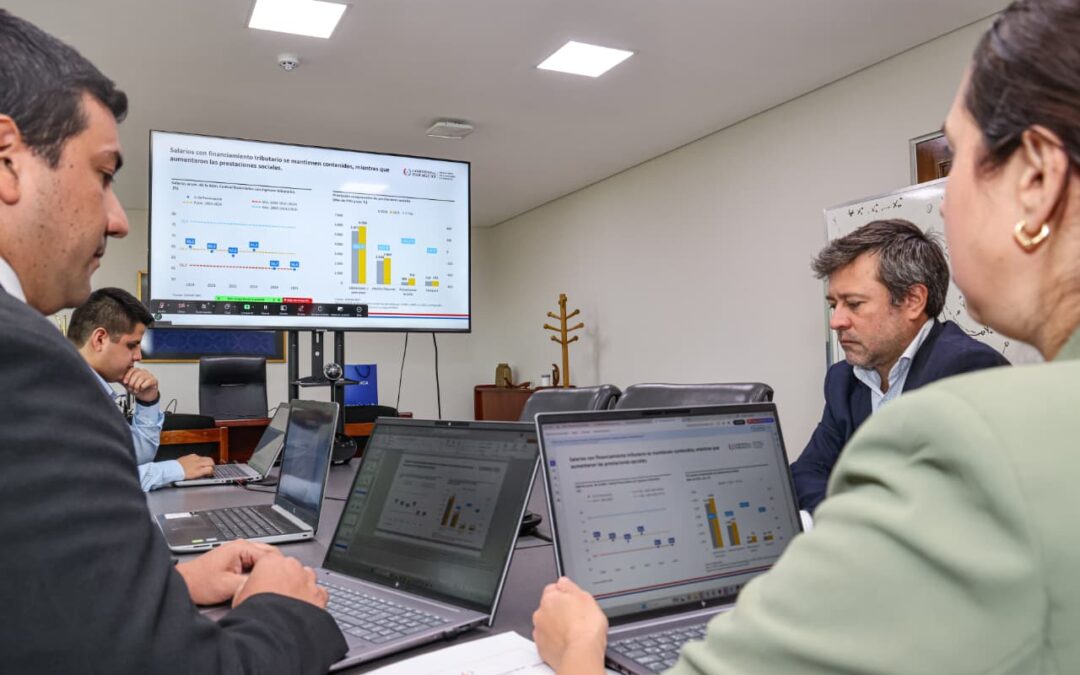 Déficit fiscal se ubica en torno a 2,0 % del PIB al cierre preliminar de 2025