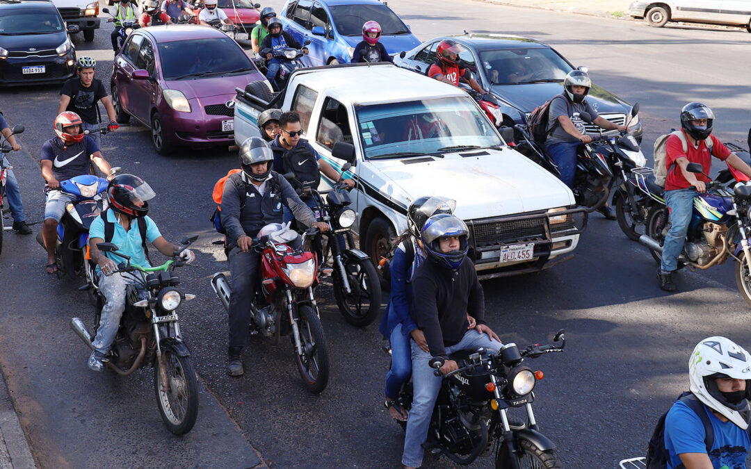 Seguridad vial: Lecciones del plan argentino para motociclistas