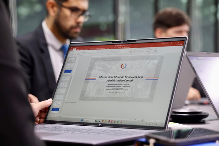 Paraguay registra déficit fiscal de G. 7,8 billones y crecimiento del gasto del 7%