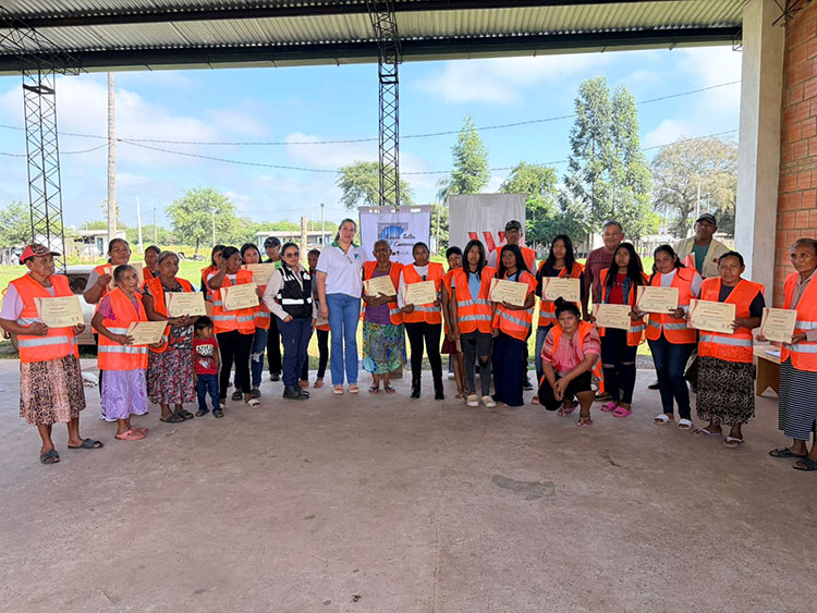 Capacitación en plomería abre oportunidades para la comunidad indígena