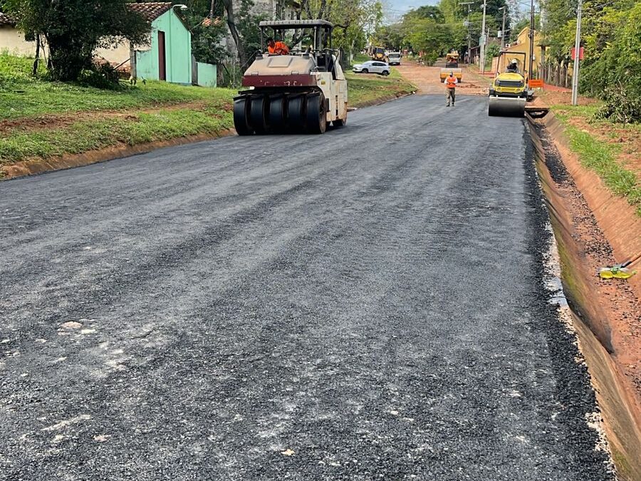 Avanzan obras de mejoramiento vial entre Caacupé y Piribebuy