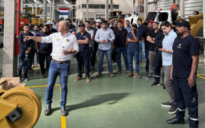 Petersen reúne a clientes y especialistas de Caterpillar 