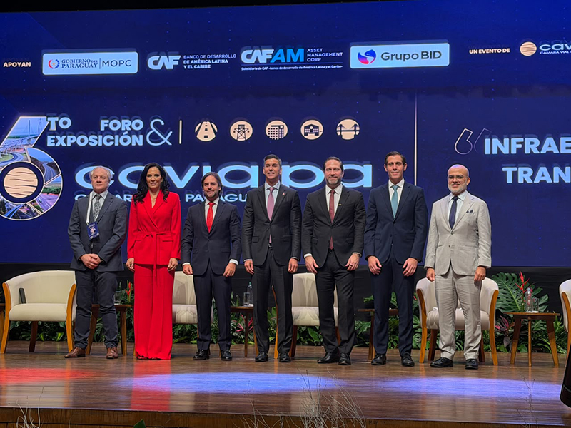 El Foro Cavialpa impulsó debate sobre el desarrollo del país