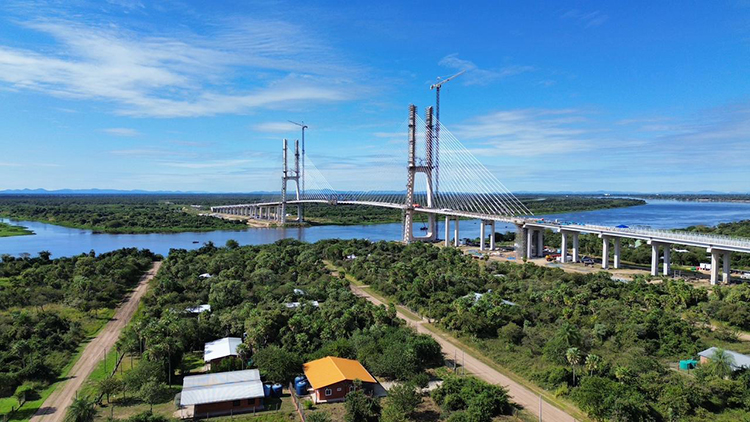 Bioceánica: ingeniería paraguaya en la recta final del puente